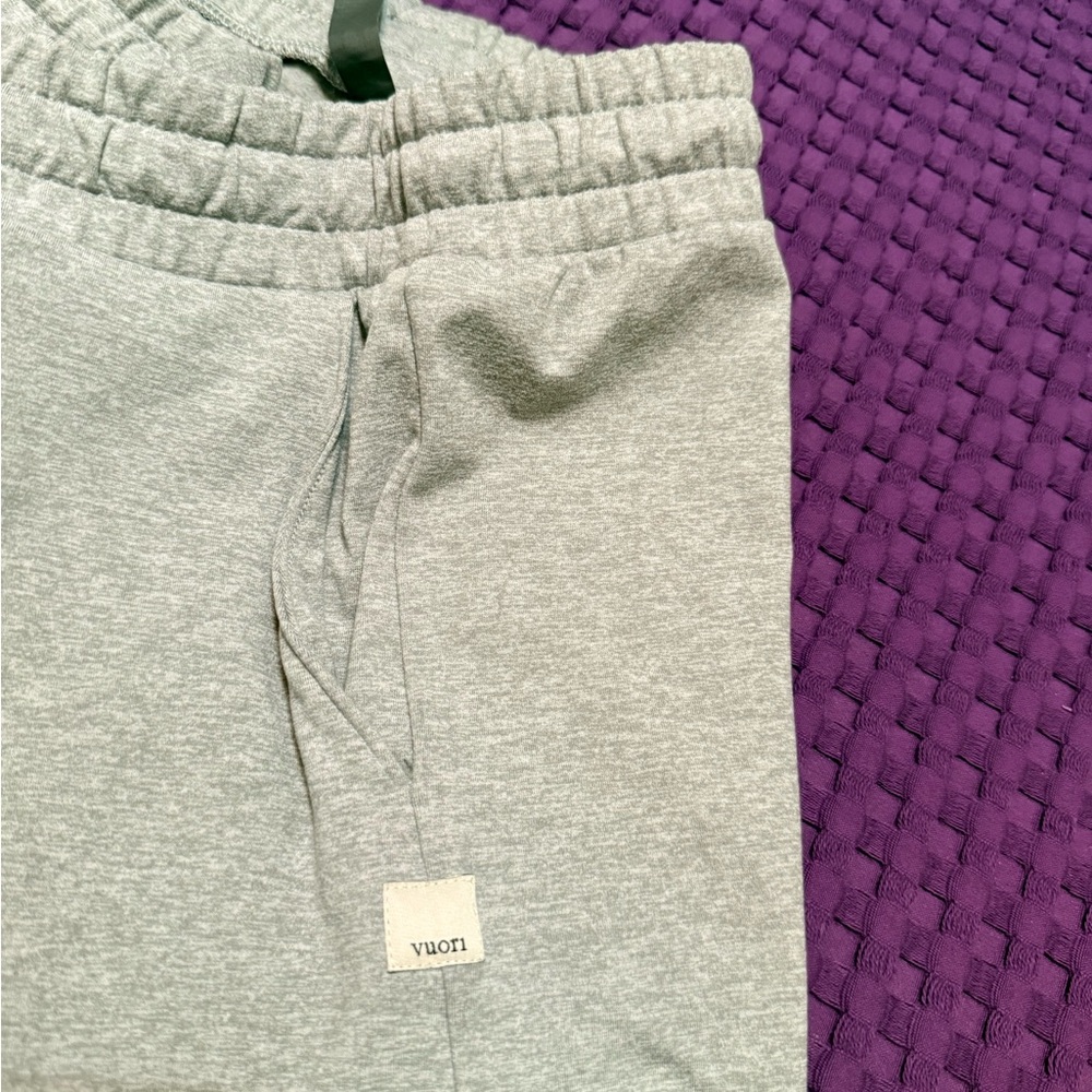 Vuori Light Gray Drawstring Performance Jogger - image 4